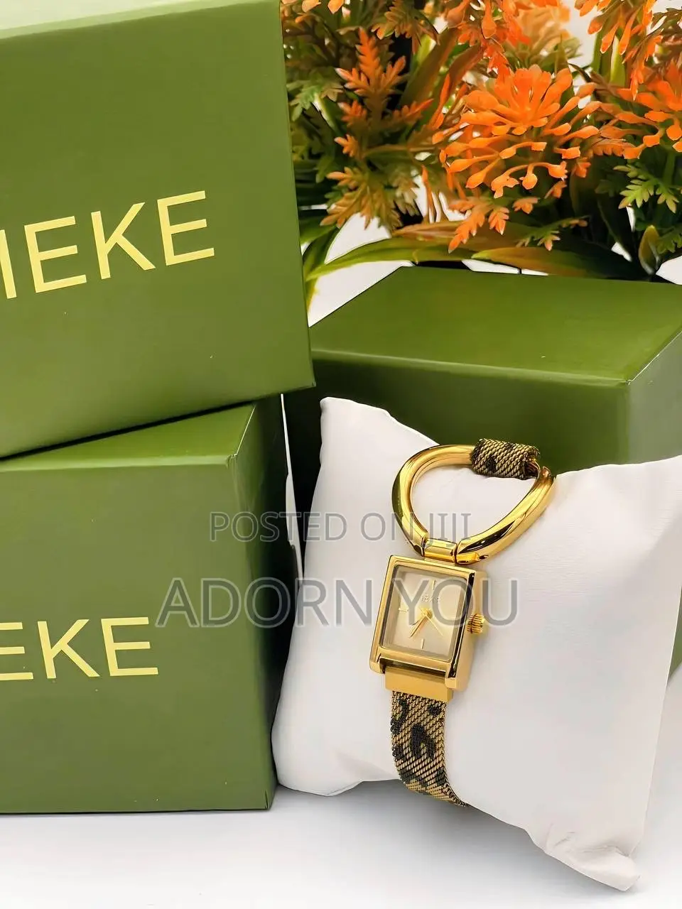 Ieke Luxury Women's Gold Watch