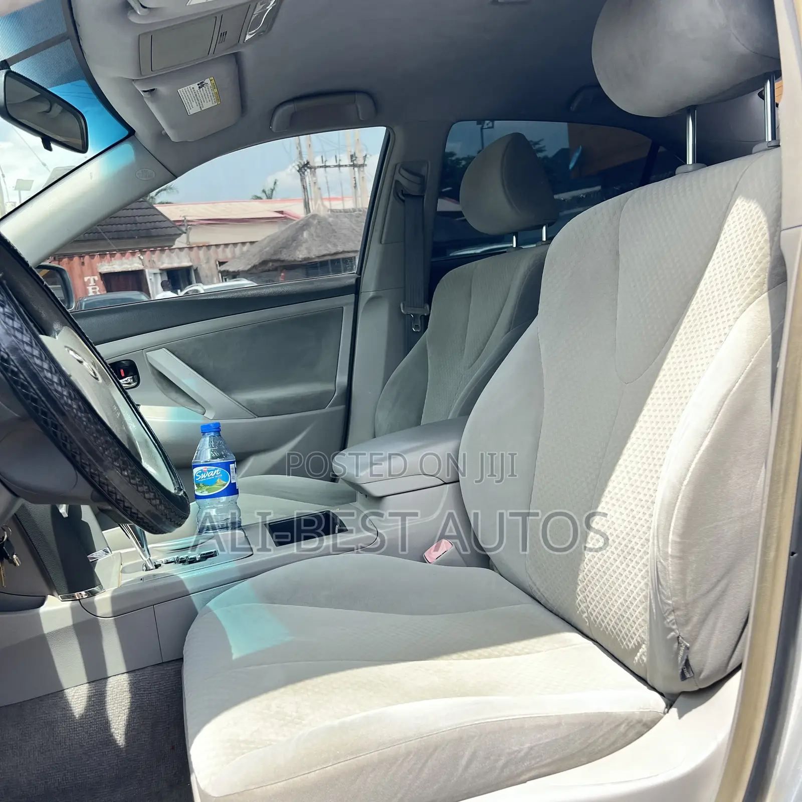 Toyota Camry LE 4dr Sedan (2.4L 4cyl 5A) 2008 Silver