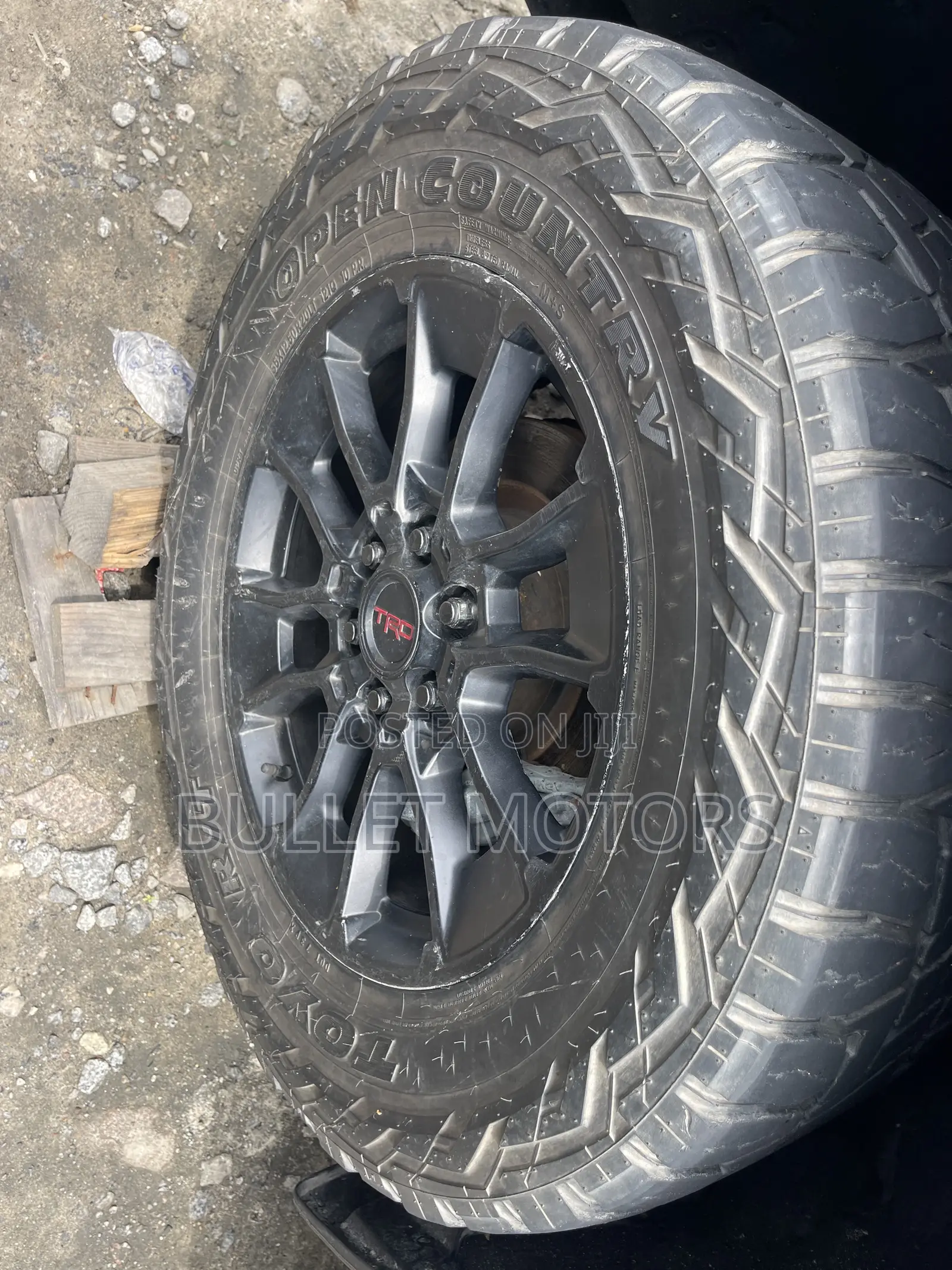 Toyota Tundra Platinum 2022 Black
