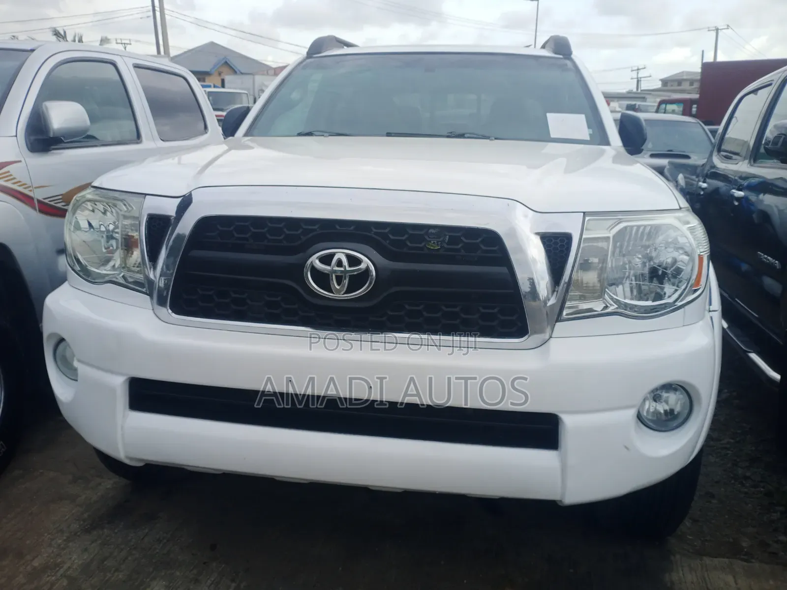 Toyota Tacoma 2011 White