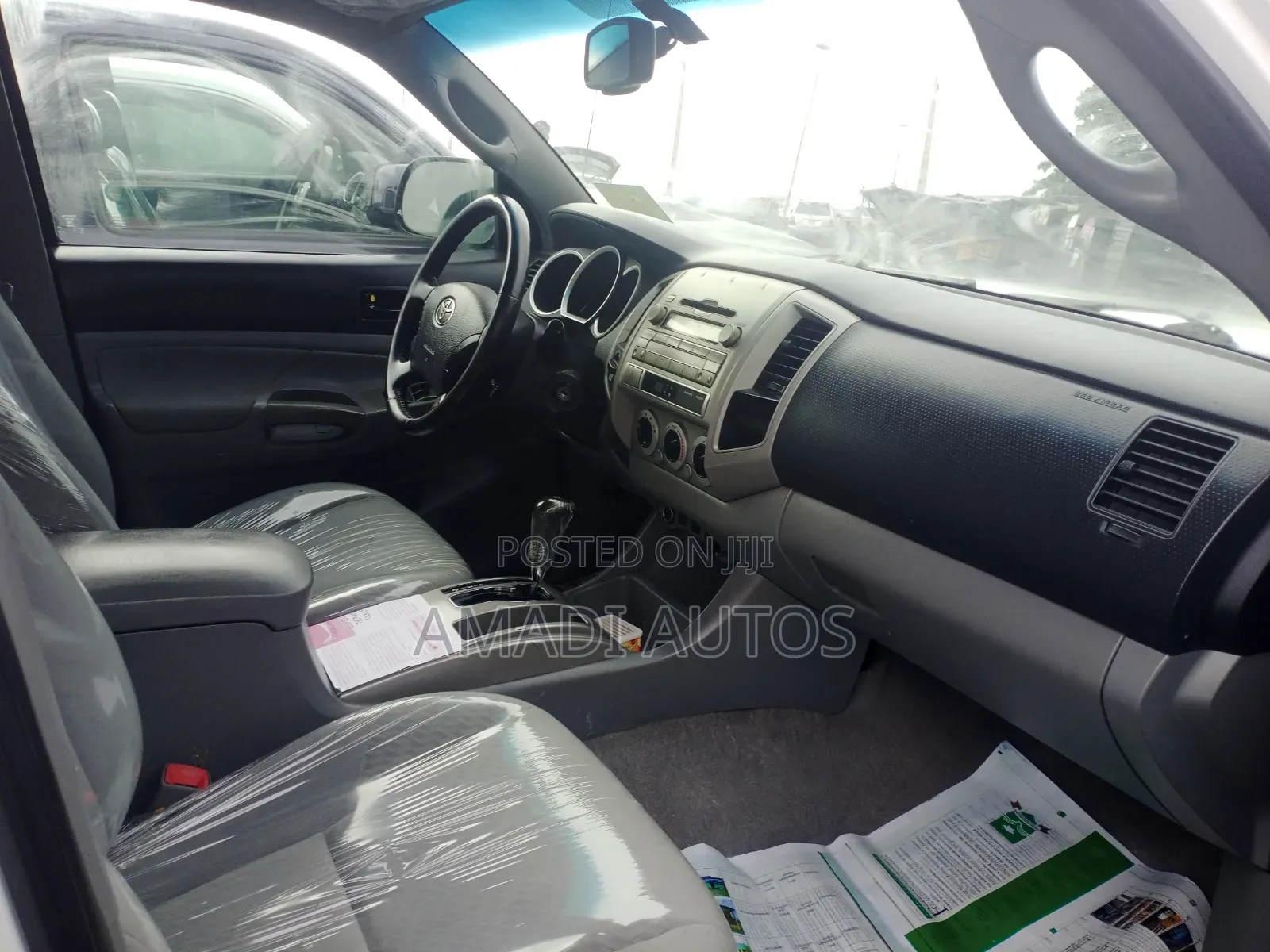 Toyota Tacoma 2011 White