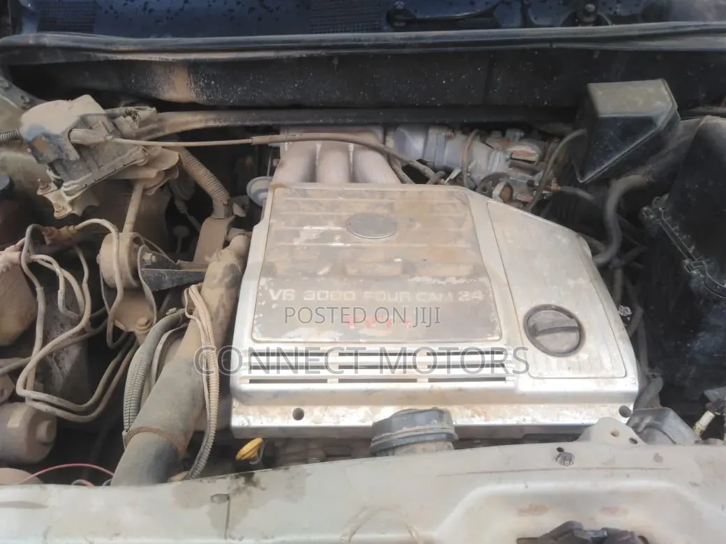 Lexus RX 300 2001 Gold