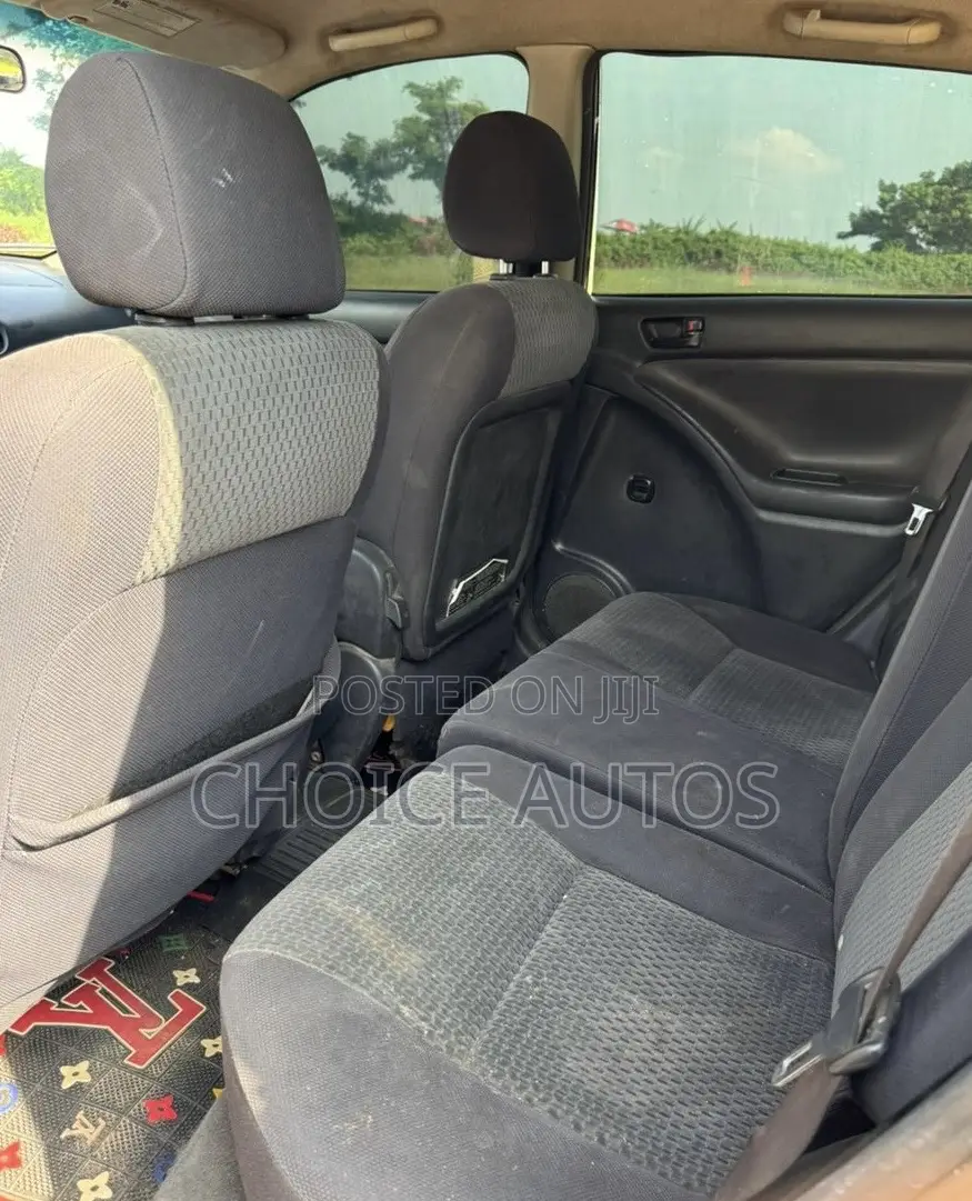 Toyota Matrix 2006 Gray