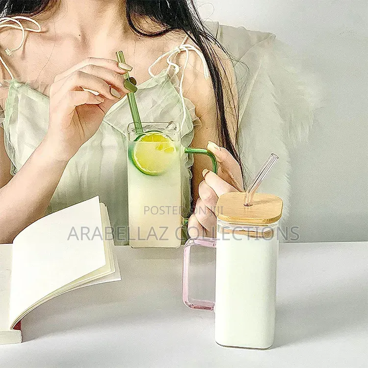Eco-Friendly High Borosilicate Milk Tea Square Glass With Bamboo Lid