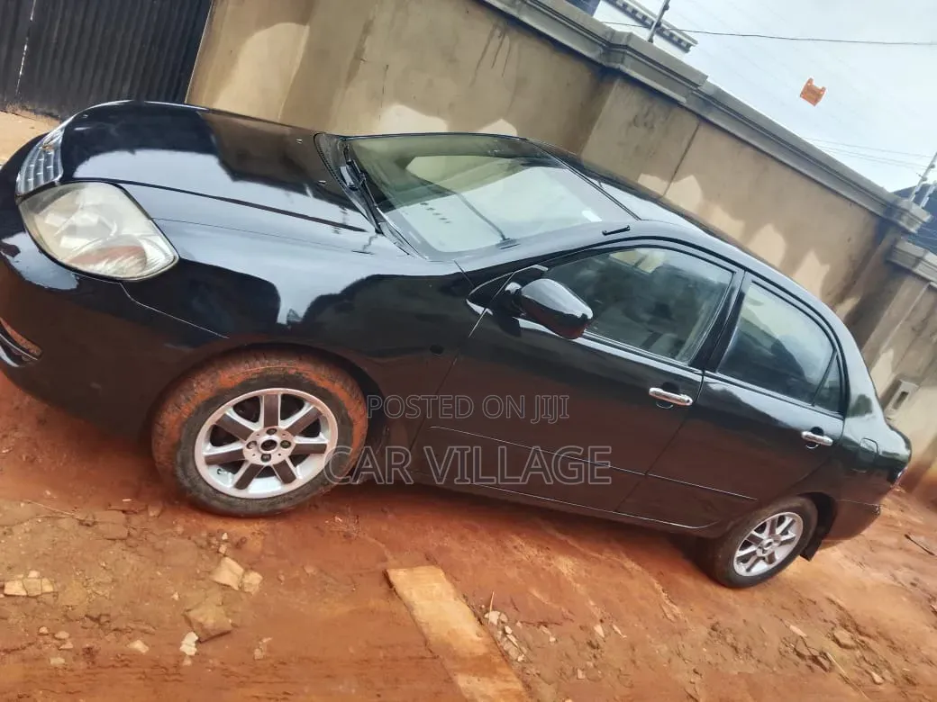 Toyota Corolla 2004 Black