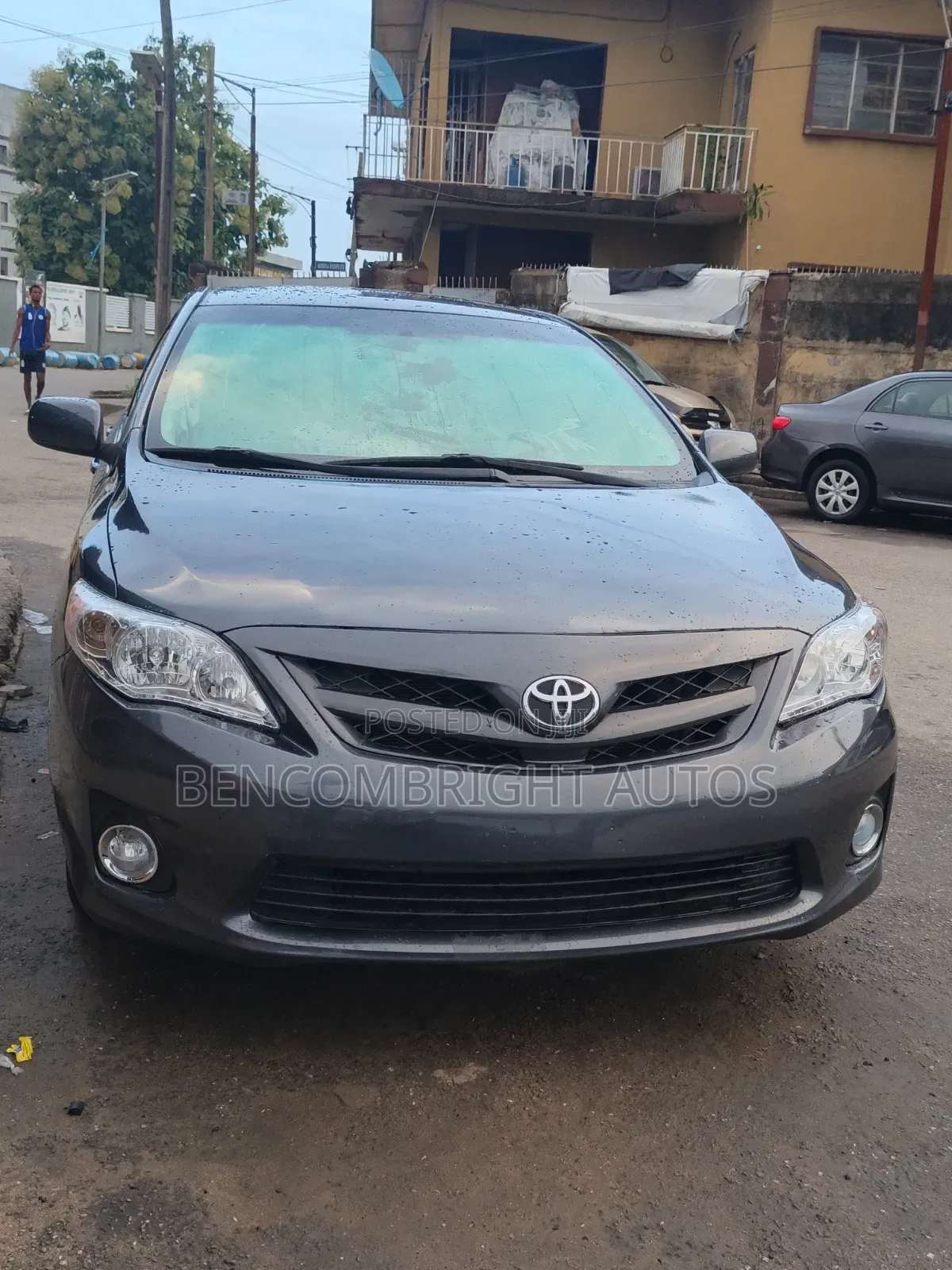 Toyota Corolla 2011 Gray