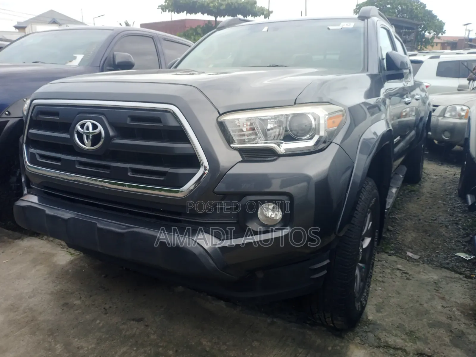 Toyota Tacoma 4dr Double Cab 2016 Gray