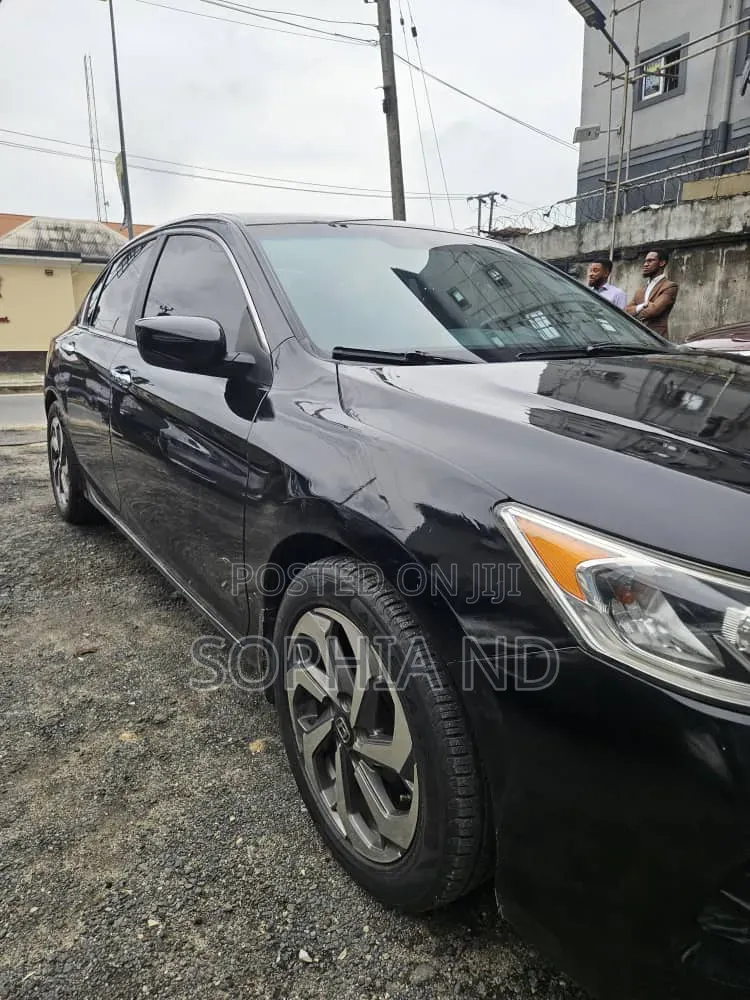 Honda Accord 2016 Black