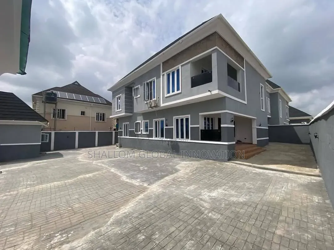 4bdrm Duplex in Nihort, Jericho for sale