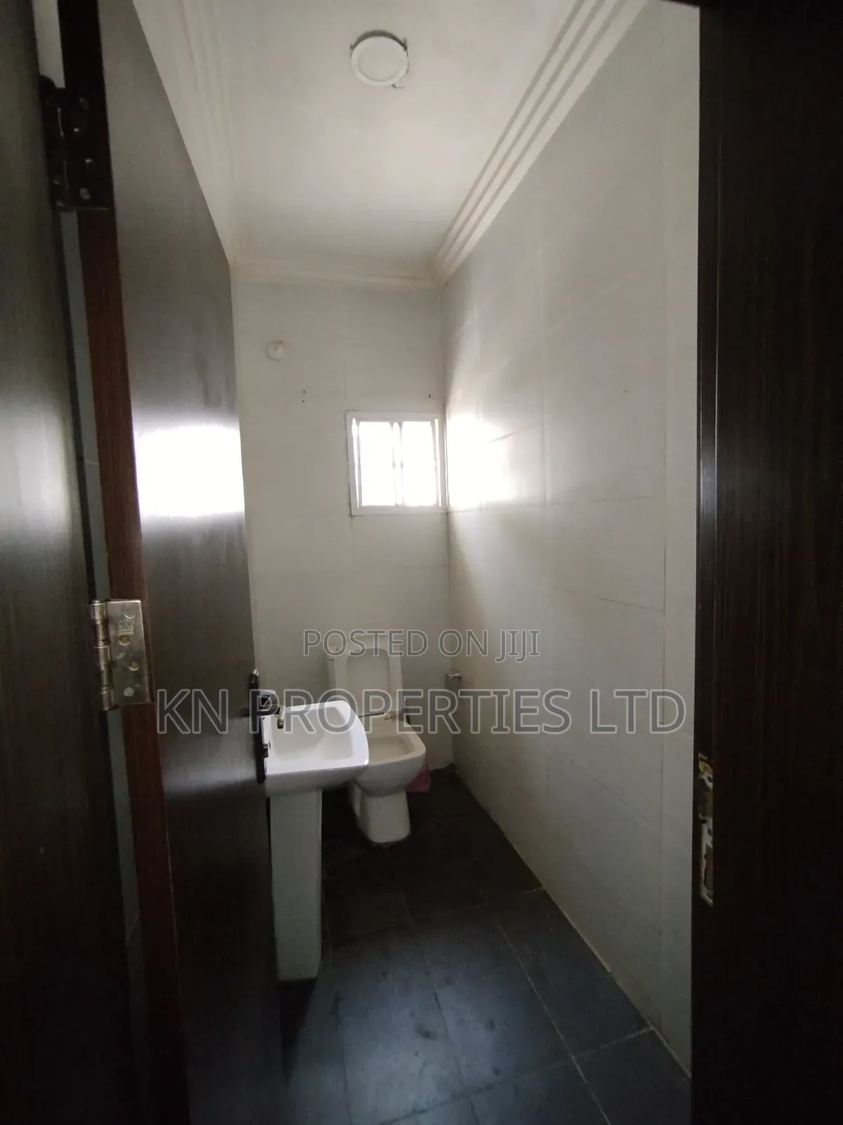 2bdrm Apartment in Katampe for rent