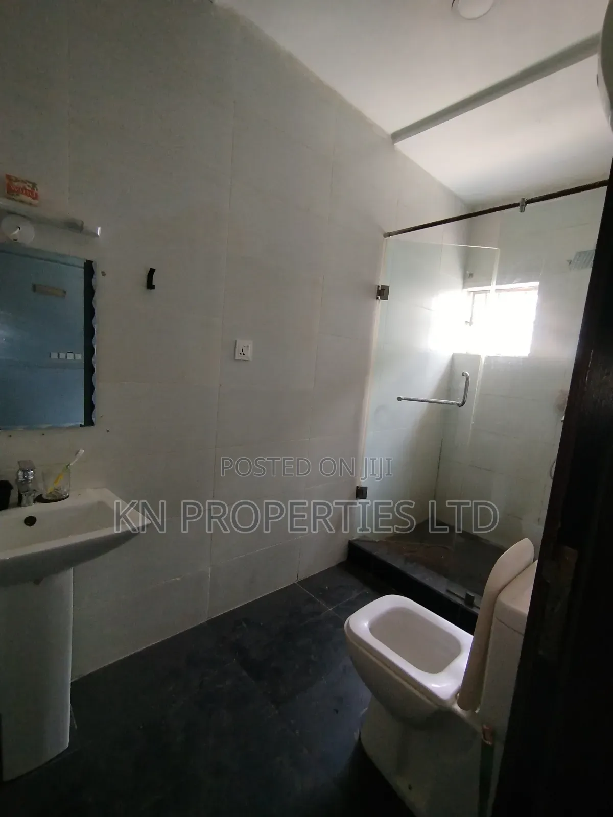 2bdrm Apartment in Katampe for rent