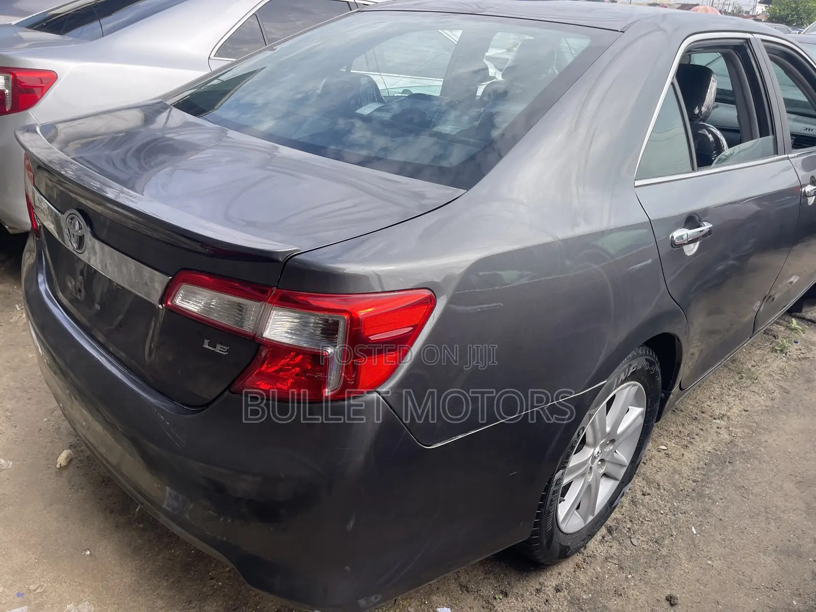 Toyota Camry L 4dr Sedan w/Prod. End 11/13 (2.5L 4cyl 6A) 2014 Gray