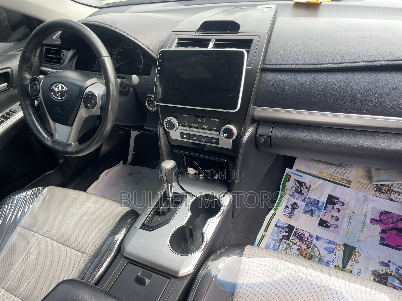 Toyota Camry SE Sport 4dr Sedan w/Prod. End 11/13 (2.5L 4cyl 6A) 2014