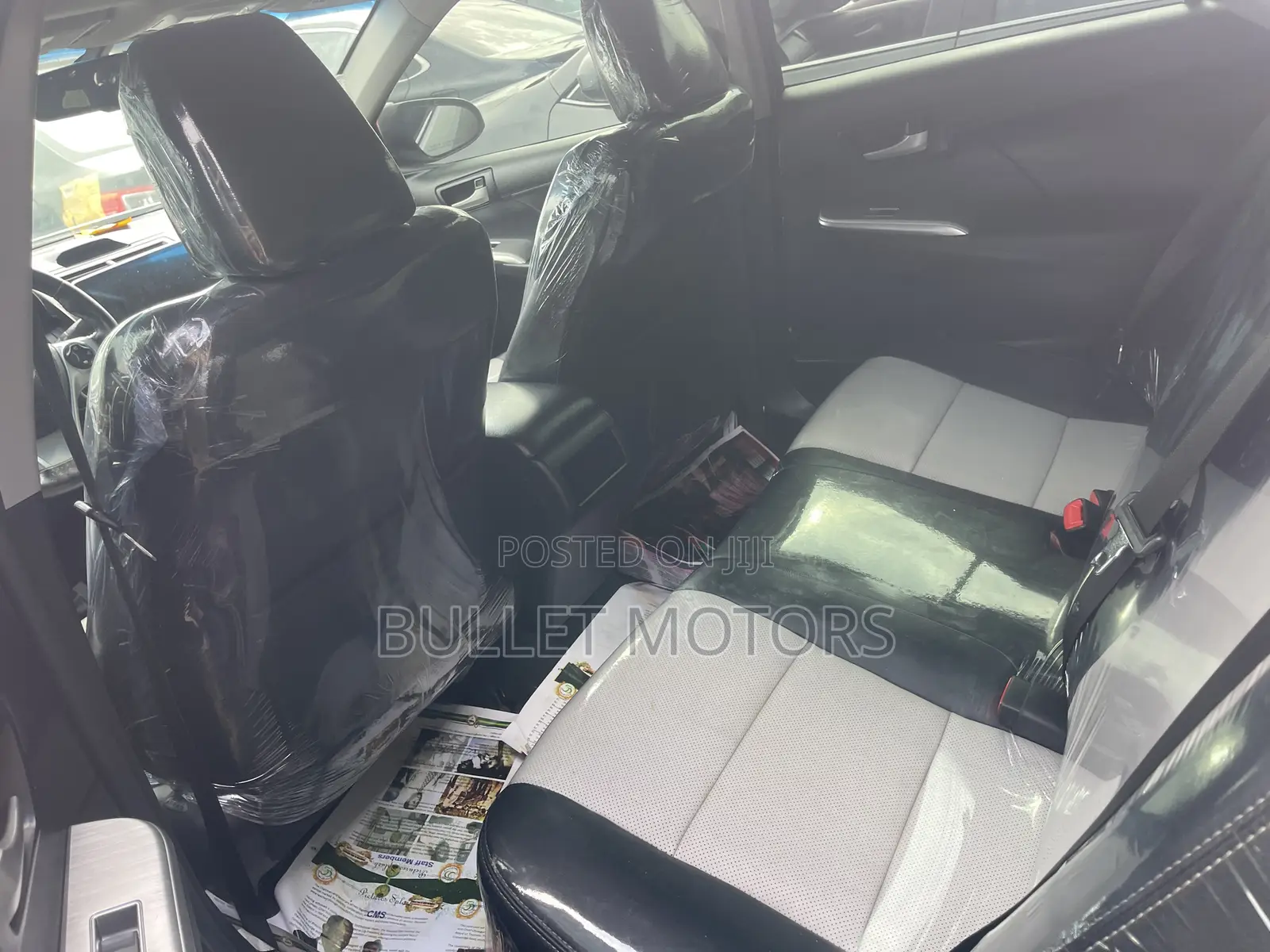 Toyota Camry SE Sport 4dr Sedan w/Prod. End 11/13 (2.5L 4cyl 6A) 2014