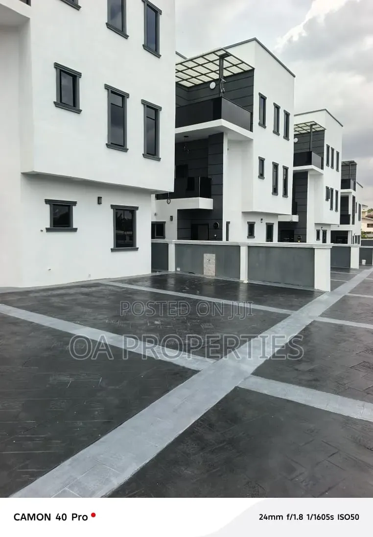 4bdrm Duplex in Old Bodija, Ibadan for sale