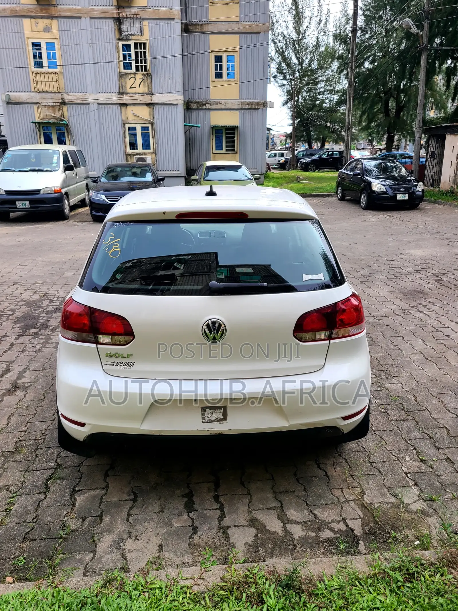 Volkswagen Golf 2014 White
