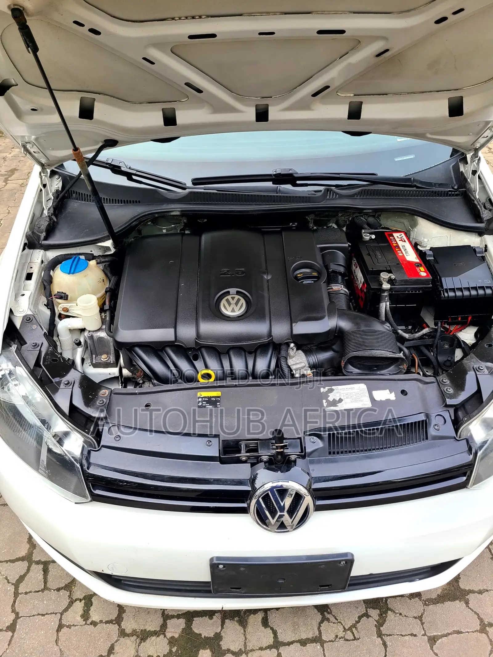Volkswagen Golf 2014 White