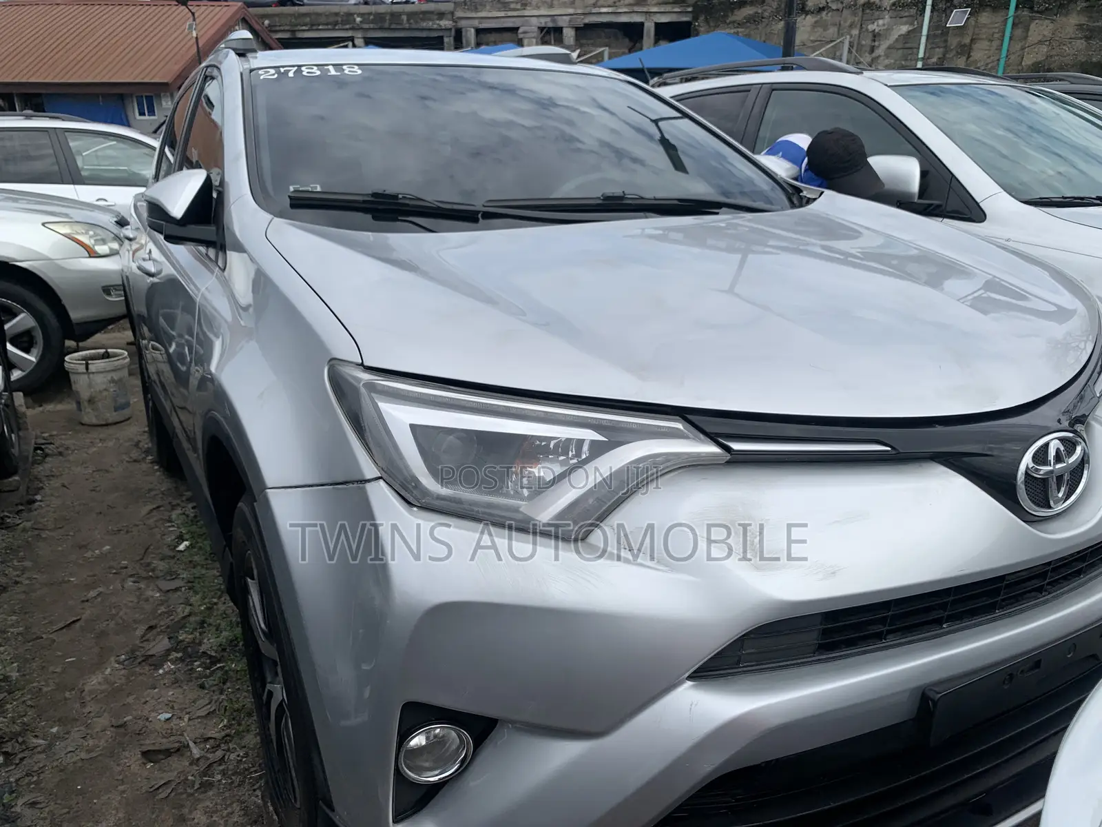 Toyota RAV4 Limited 4dr SUV AWD (2.5L 4cyl 6A) 2018 Silver