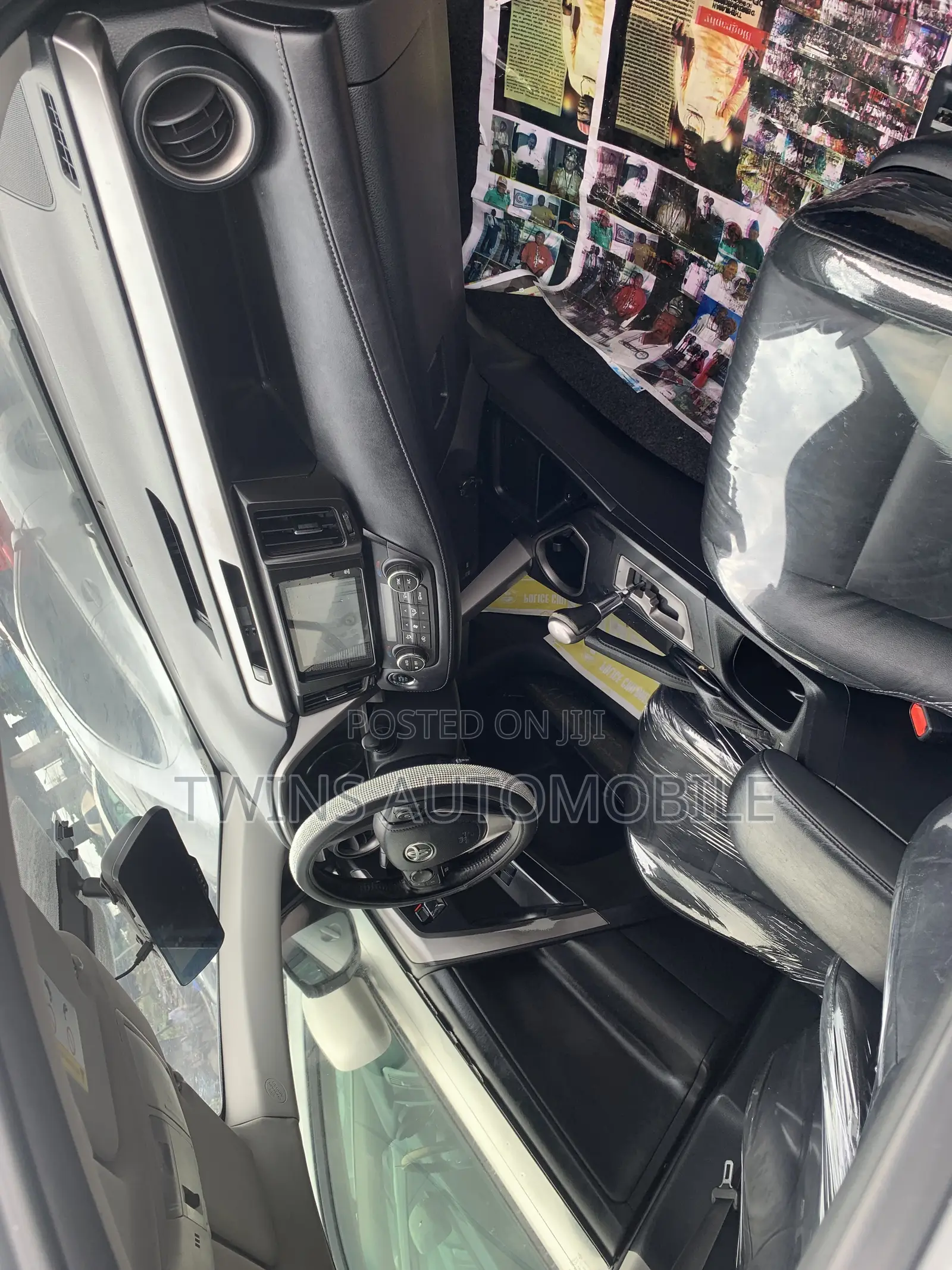 Toyota RAV4 Limited 4dr SUV AWD (2.5L 4cyl 6A) 2018 Silver