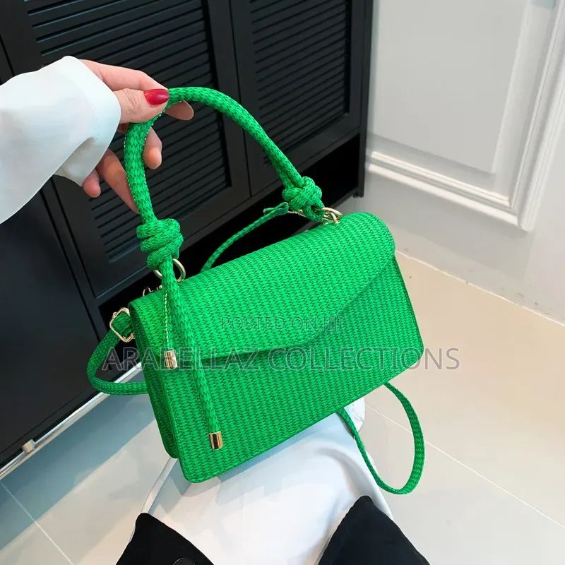 Women's Handbag 2026 Summer Fashion Vintage Zipper