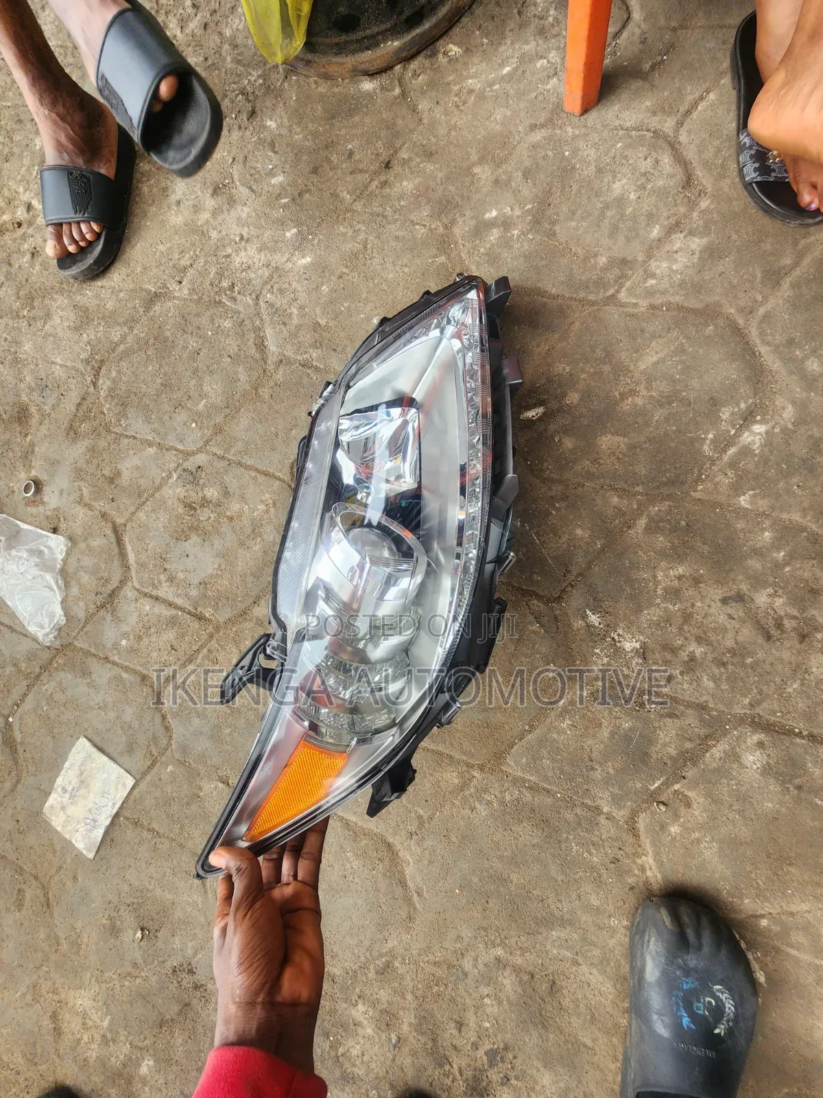 Headlight Es350 2015/017 RHS