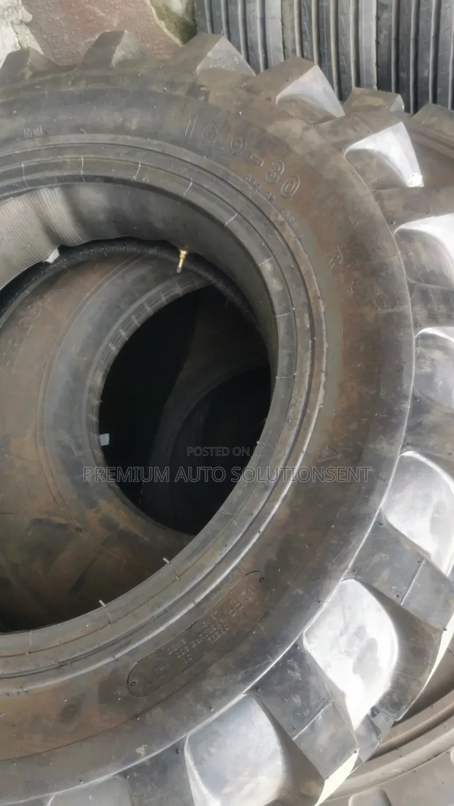 Brand New 16.9-30 Tractor Tyre