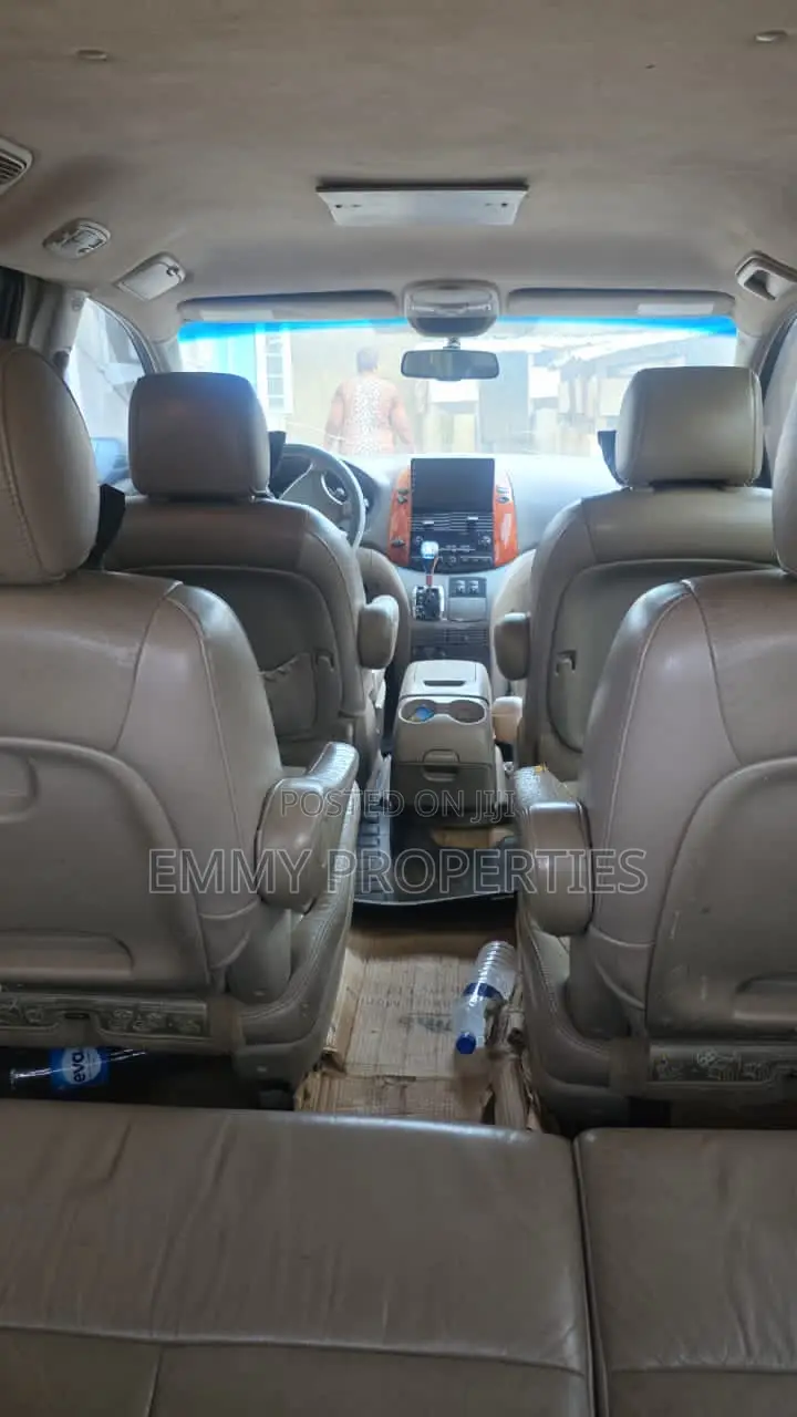 Toyota Sienna XLE Limited 2007 Gray