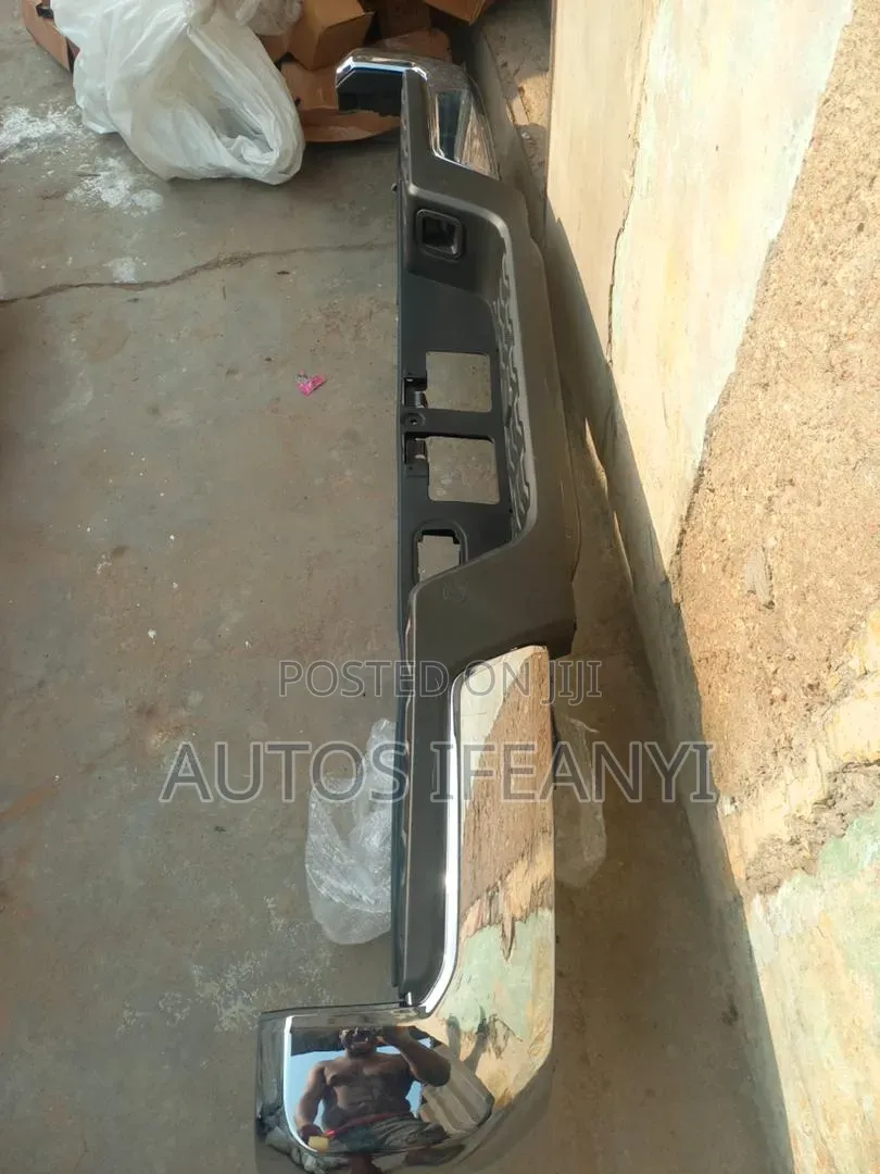 Complete Back Bumper Tacoma 2020