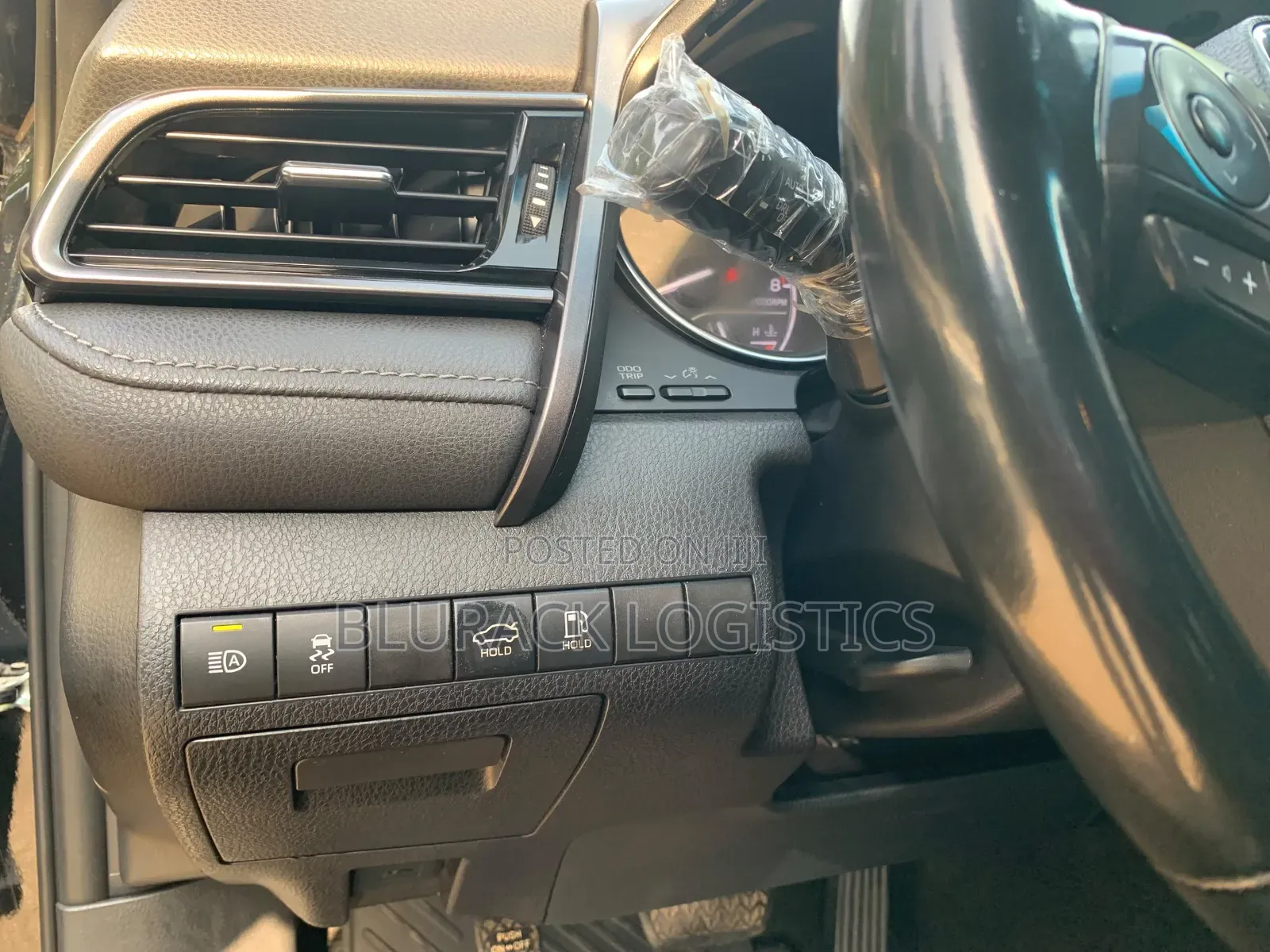 Toyota Camry SE FWD 2020 Black