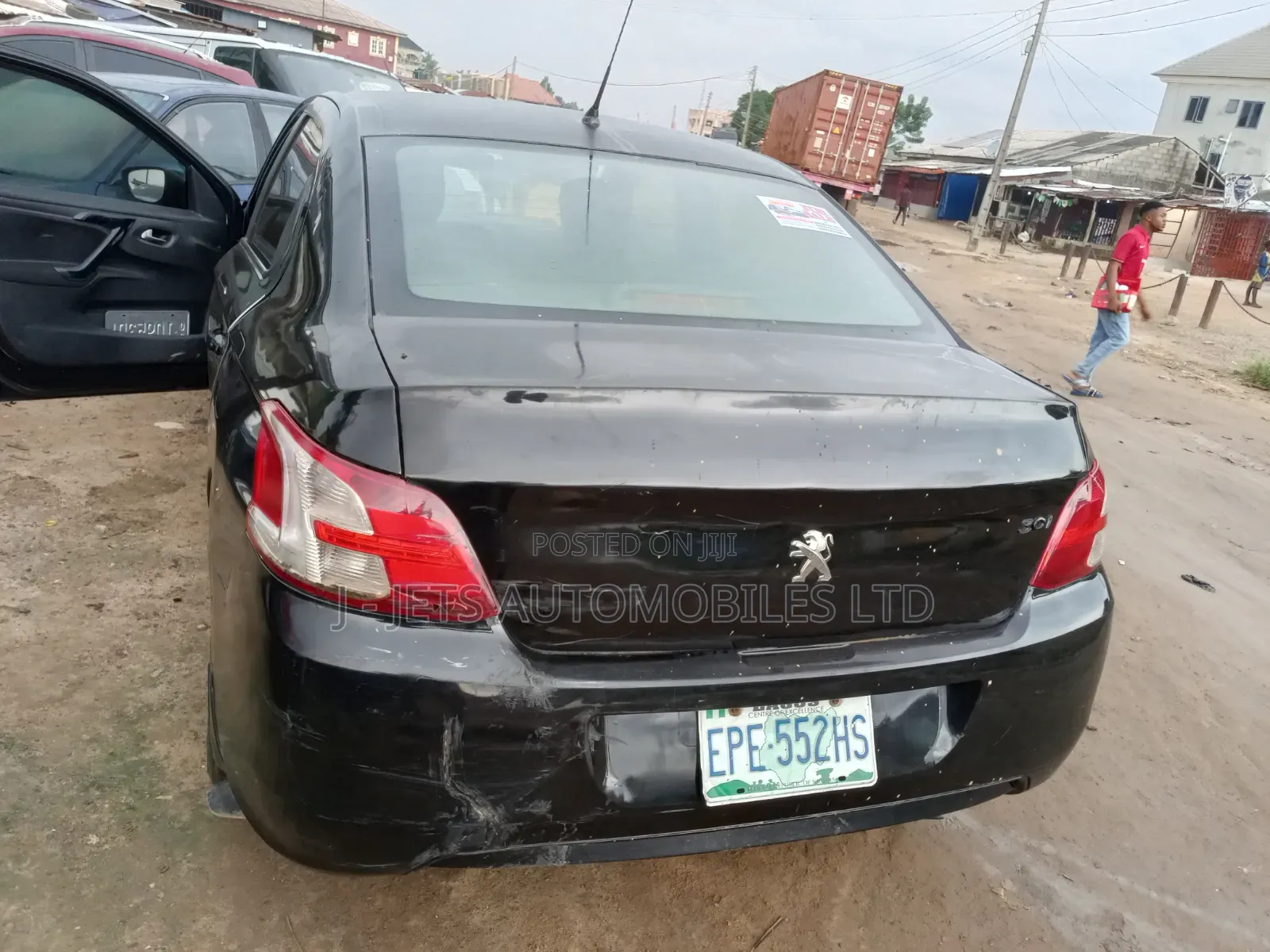 Peugeot 301 2014 Black