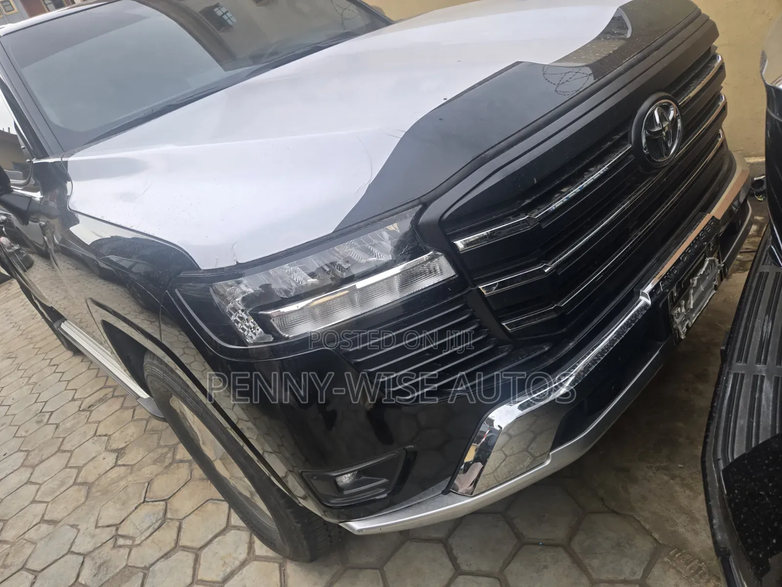 Toyota Land Cruiser 2024 Black