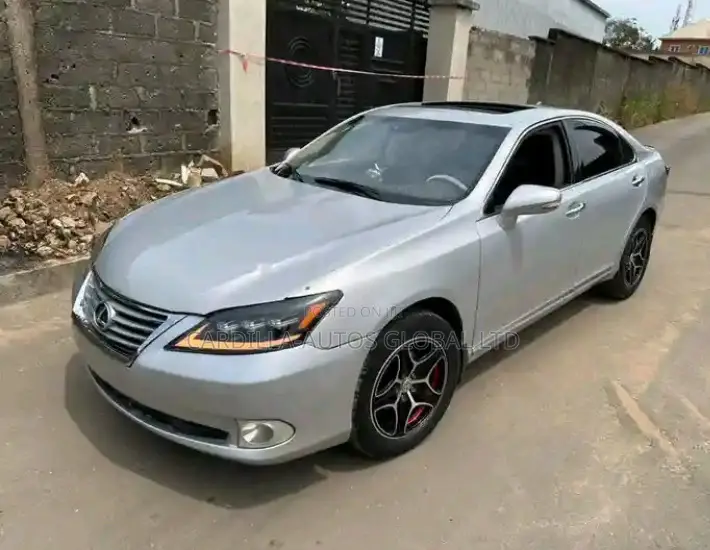 Head Light Es350 2015 Led Type