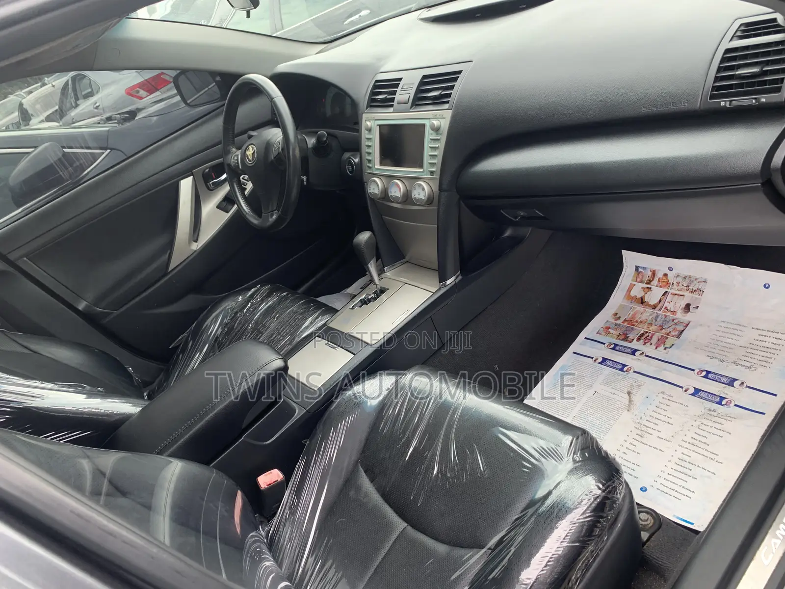 Toyota Camry SE 4dr Sedan (2.5L 4cyl 6AM) 2010 Gray