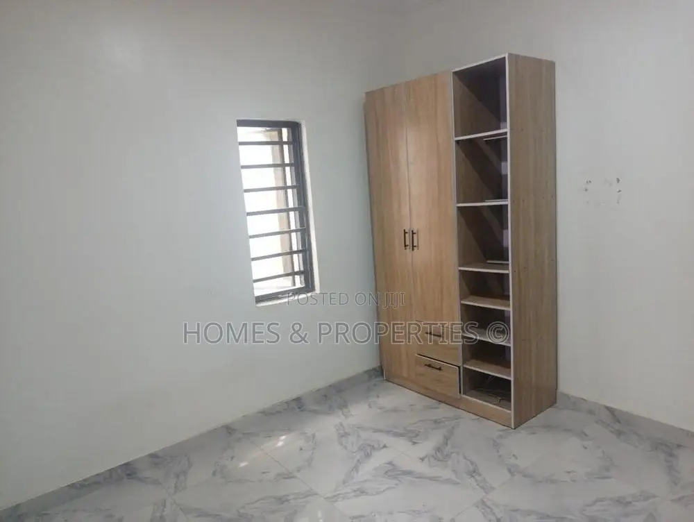 2bdrm Apartment in Ogunfayo Axis, Awoyaya for rent