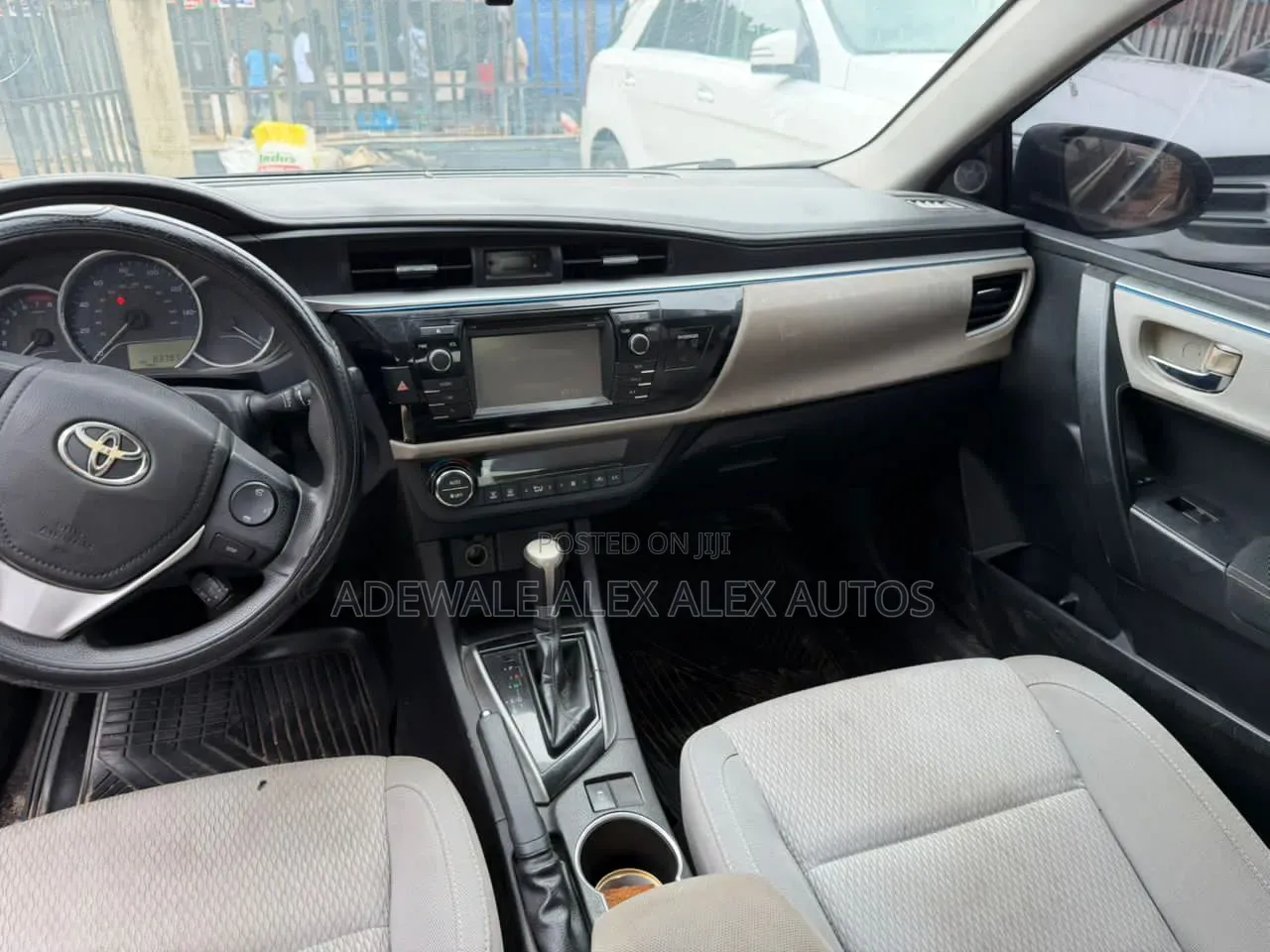 Toyota Corolla 2015 Gray