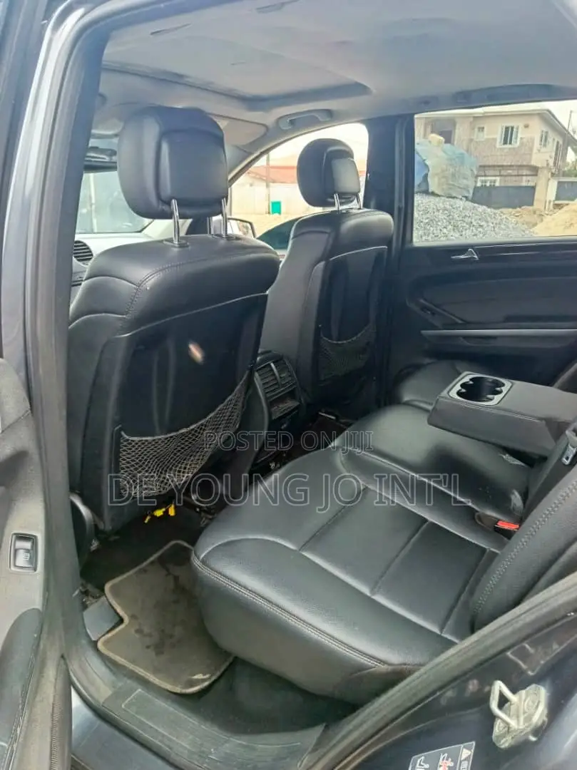 Mercedes-Benz M Class ML 350 BlueTEC 4Matic 2011 Gray
