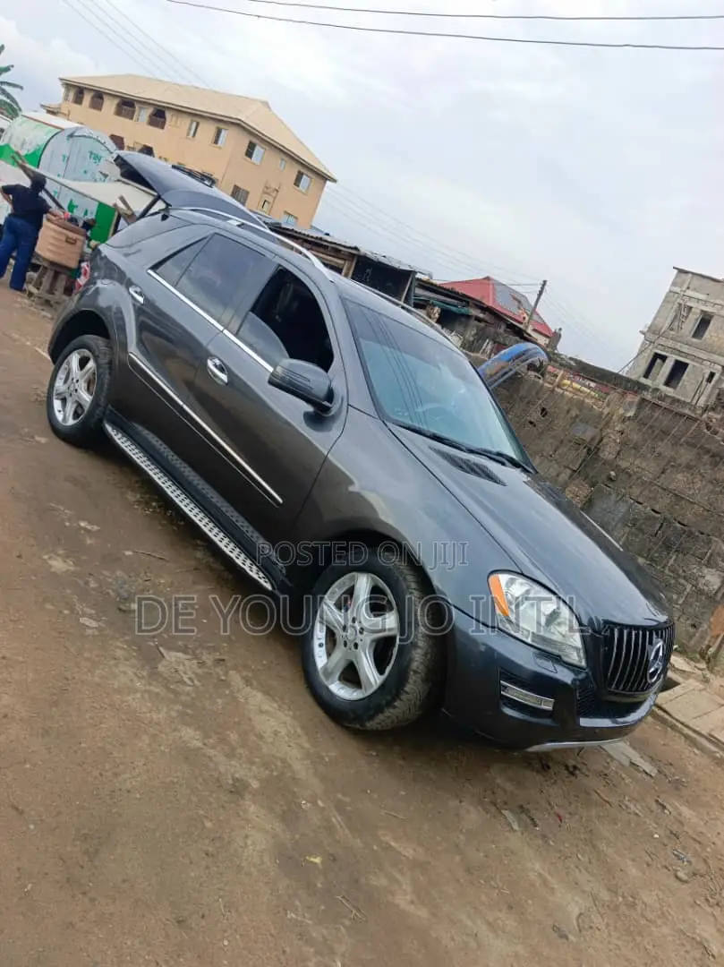 Mercedes-Benz M Class ML 350 BlueTEC 4Matic 2011 Gray