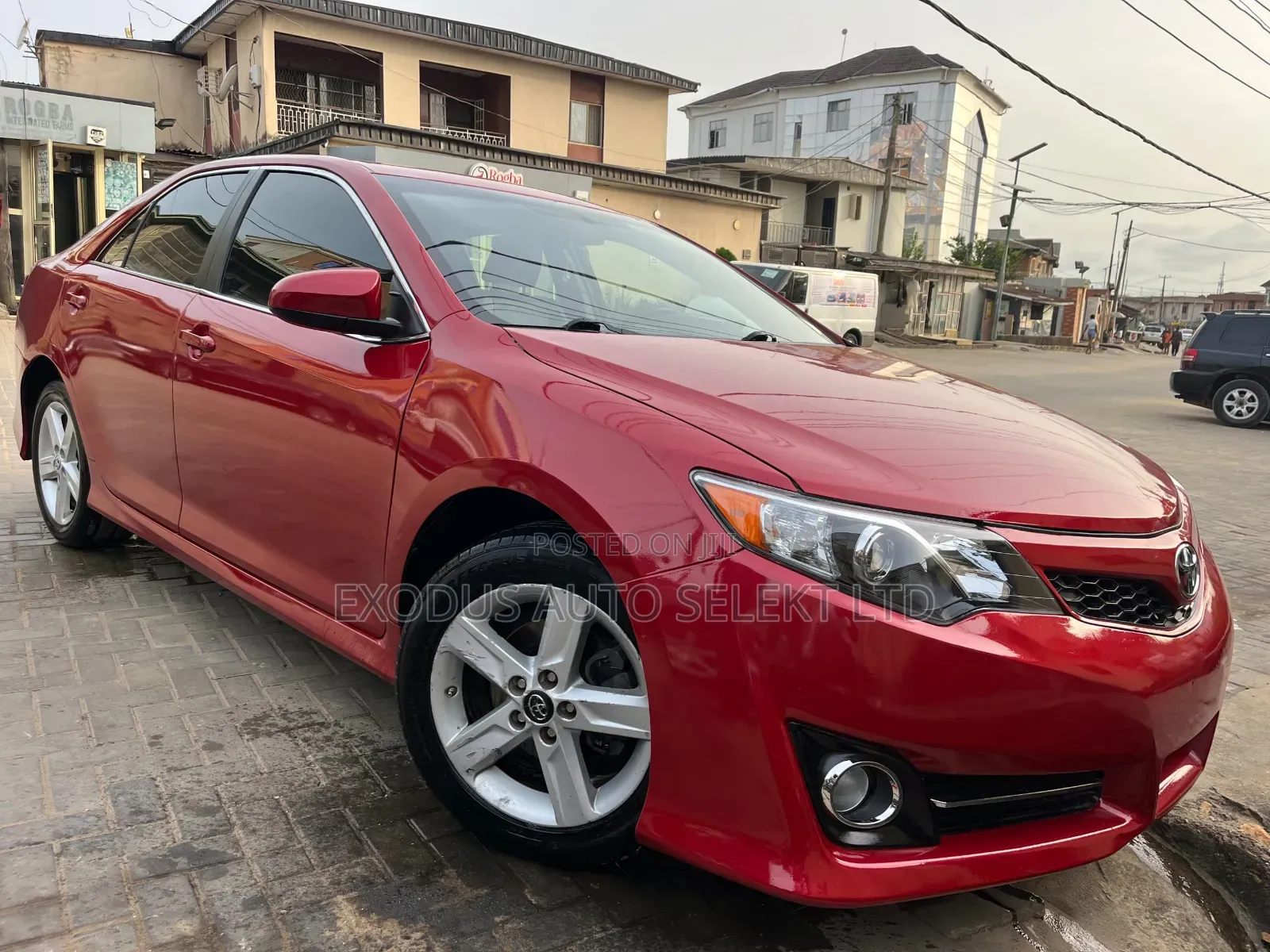 Toyota Camry 2013 Red