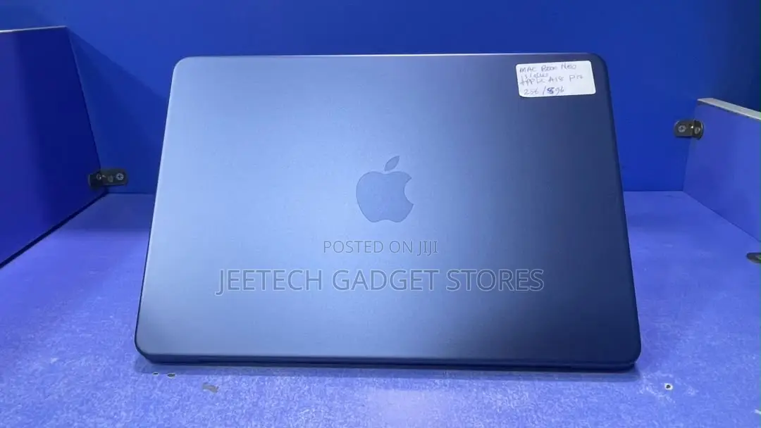 New Laptop Apple MacBook Neo 2026 8GB SSD 256GB