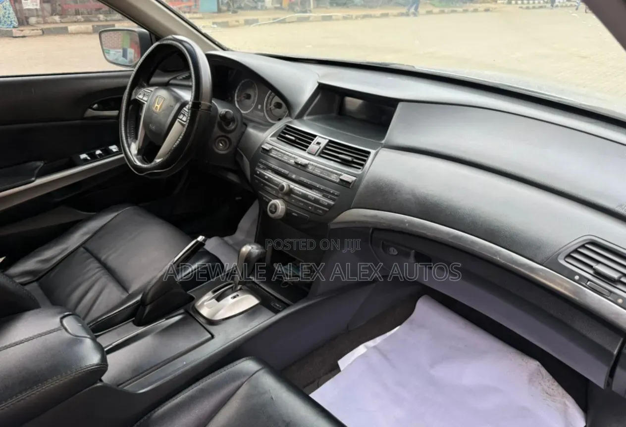 Honda Accord Sedan EX-L V-6 2010 Silver