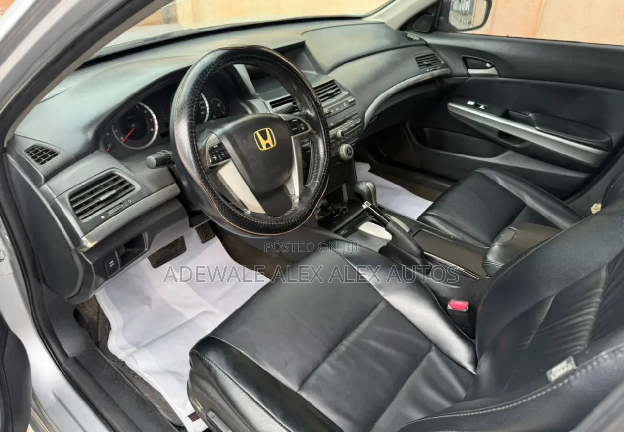 Honda Accord Sedan EX-L V-6 2010 Silver