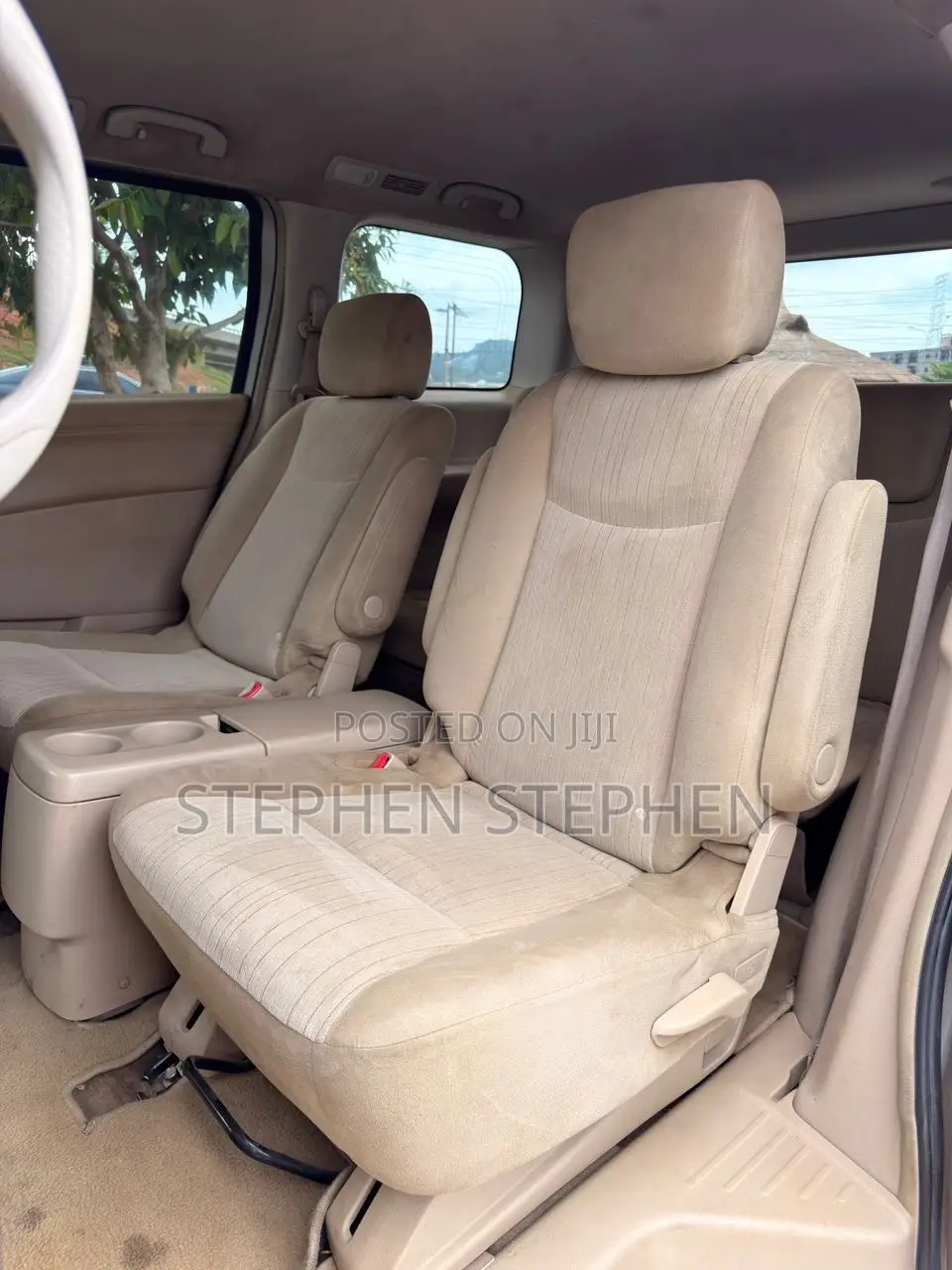 Nissan Quest 2012 Gold
