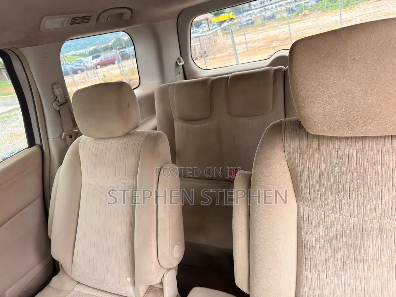 Nissan Quest 2012 Gold