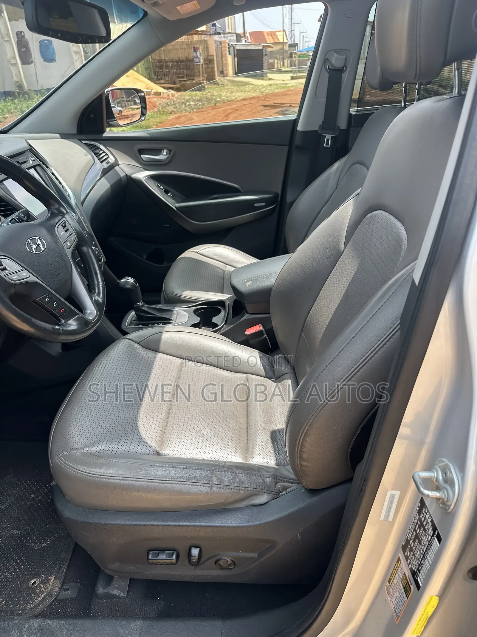 Hyundai Santa Fe 2014 Silver