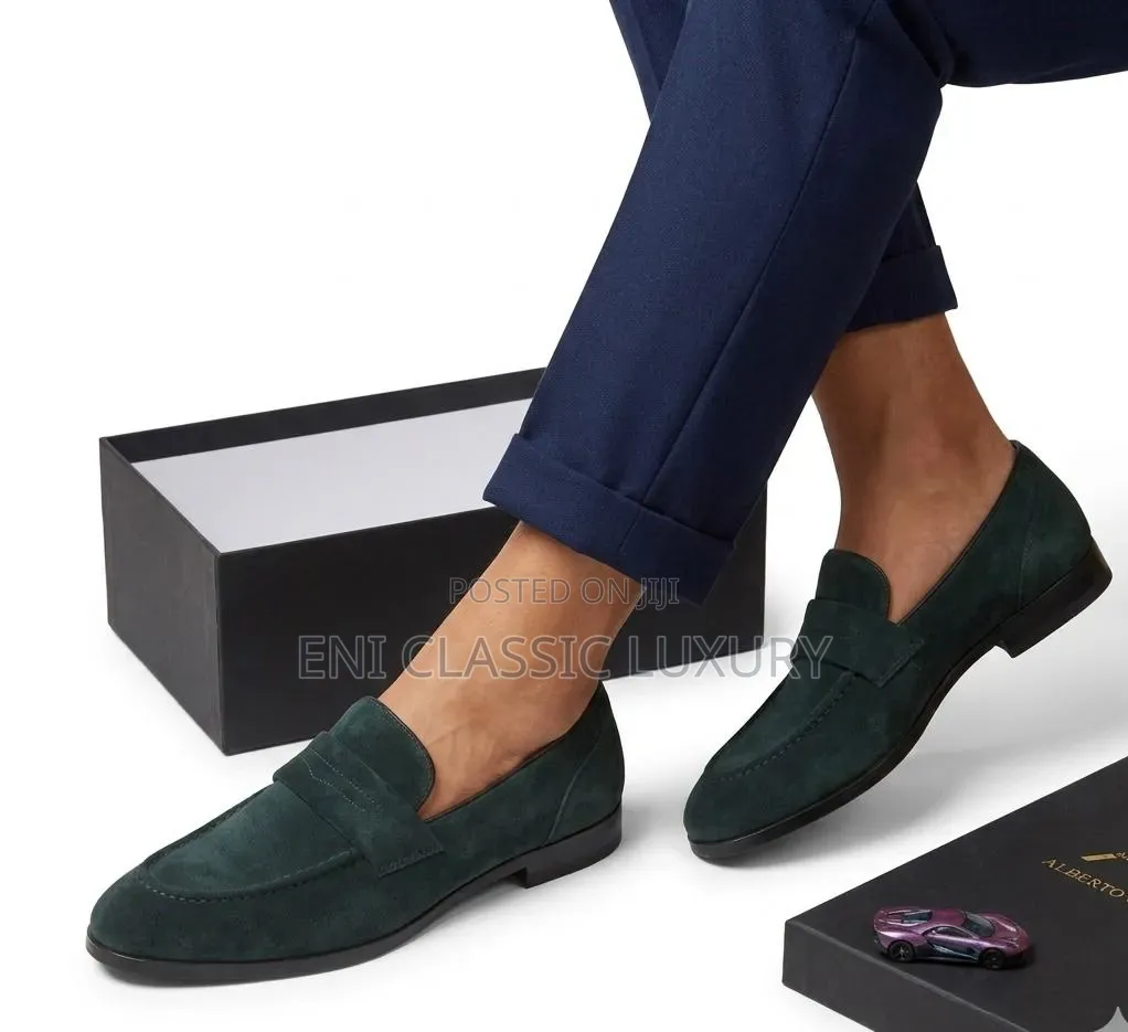 Pure Quality Luxury Men's Suede Shoes Well Banded Package