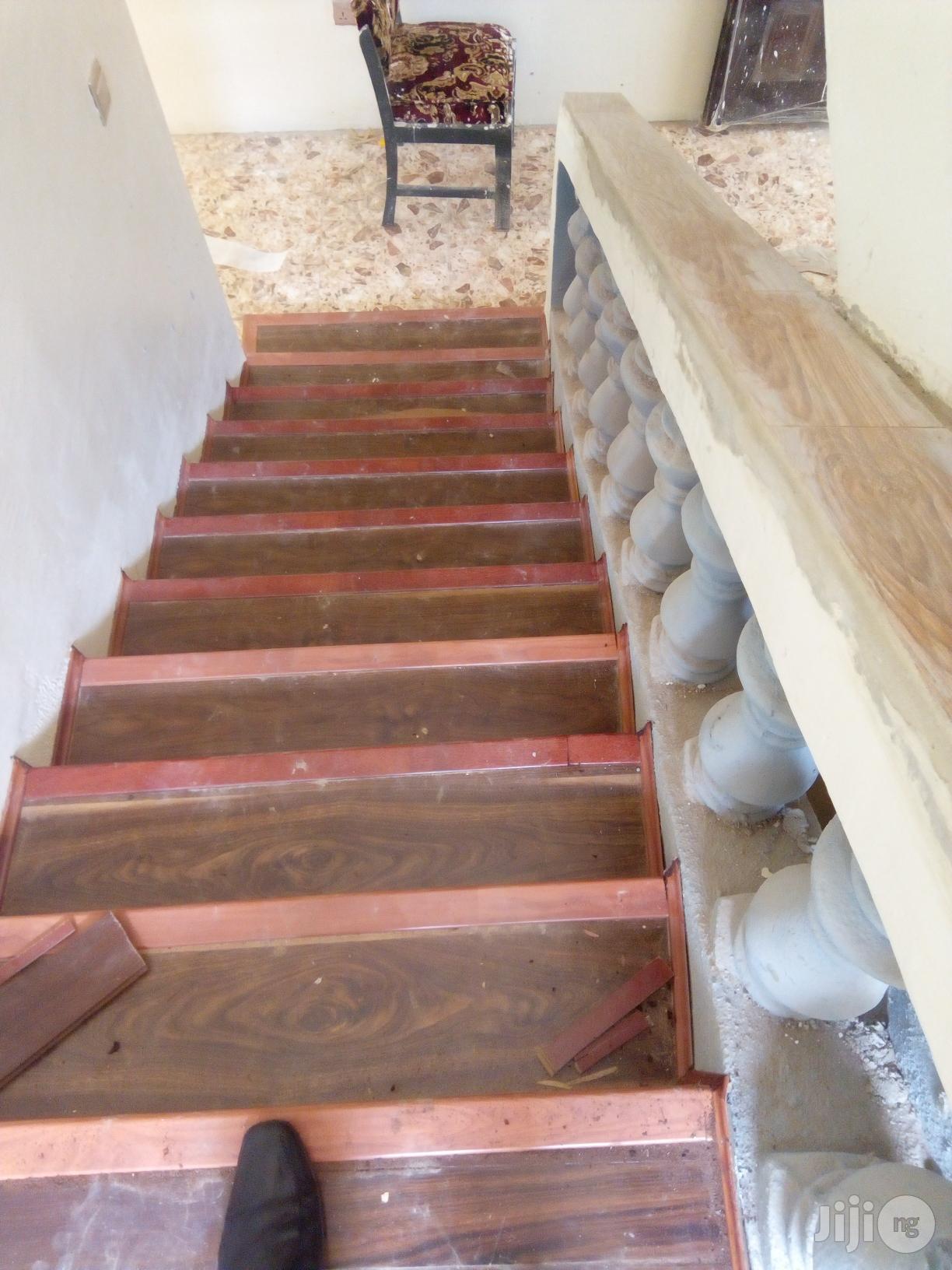 Wooden Tiles Laminated Vinyl