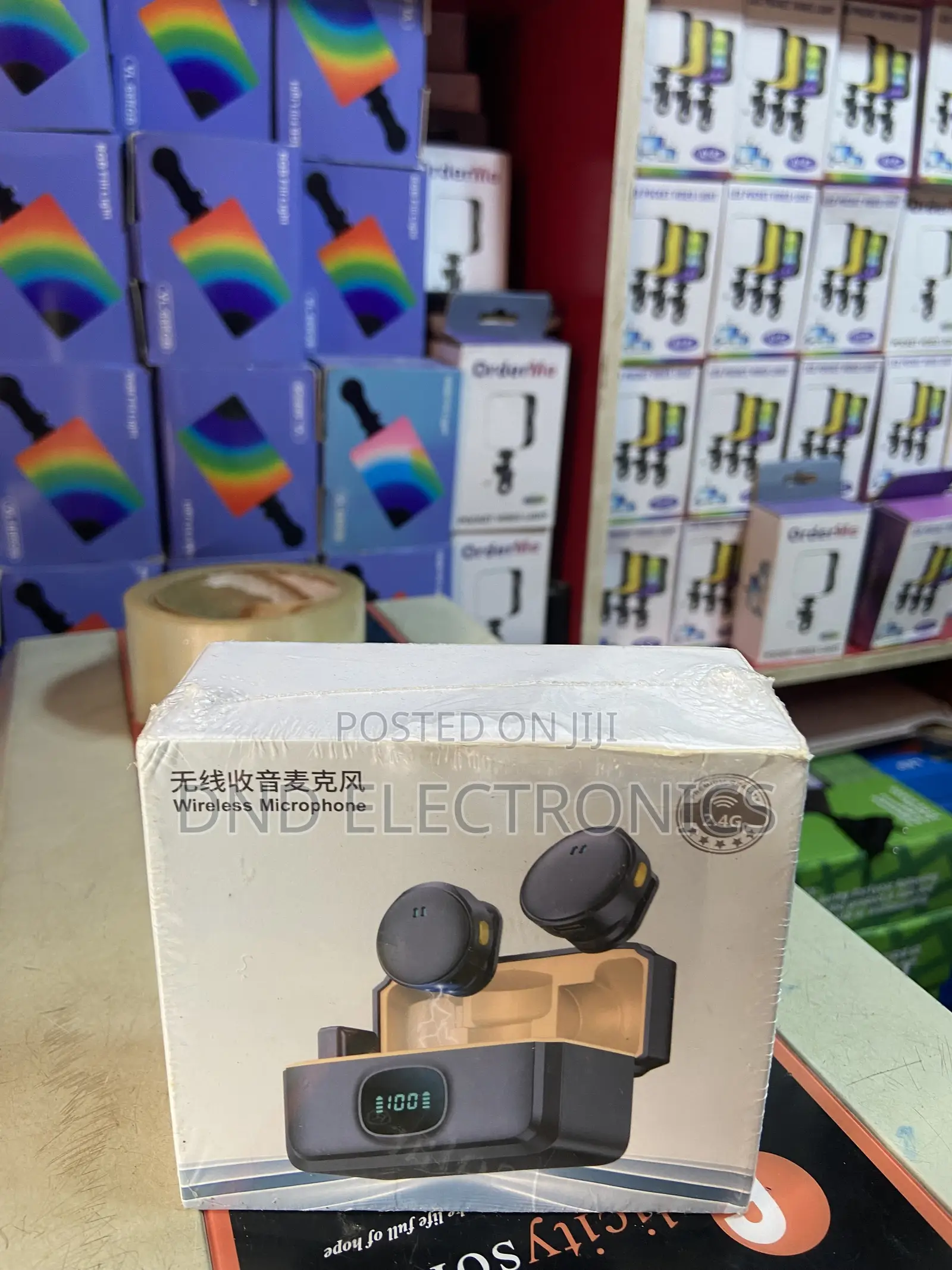 Lapel/Lavaliere Wireless Microphone