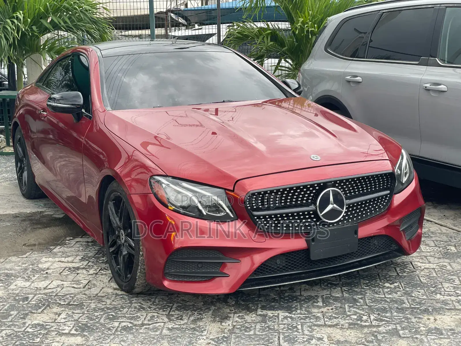 Mercedes-Benz E400 2018 Red