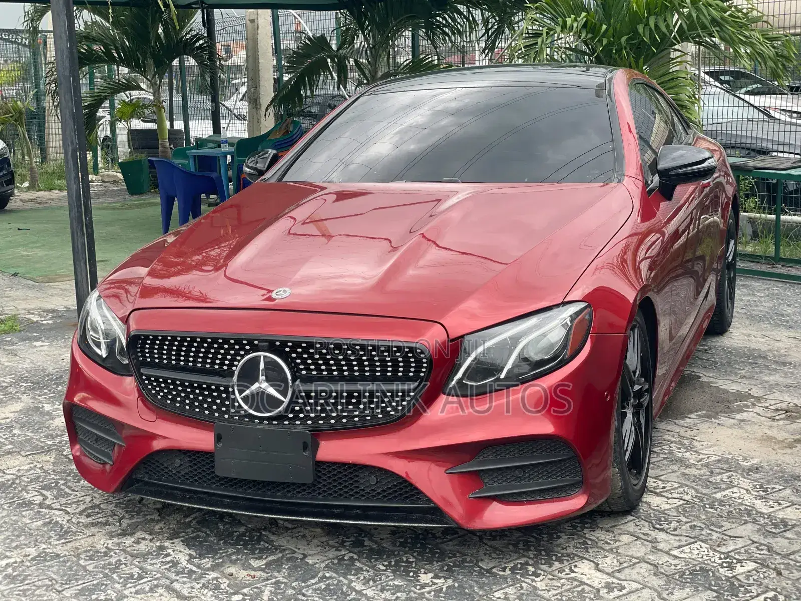 Mercedes-Benz E400 2018 Red