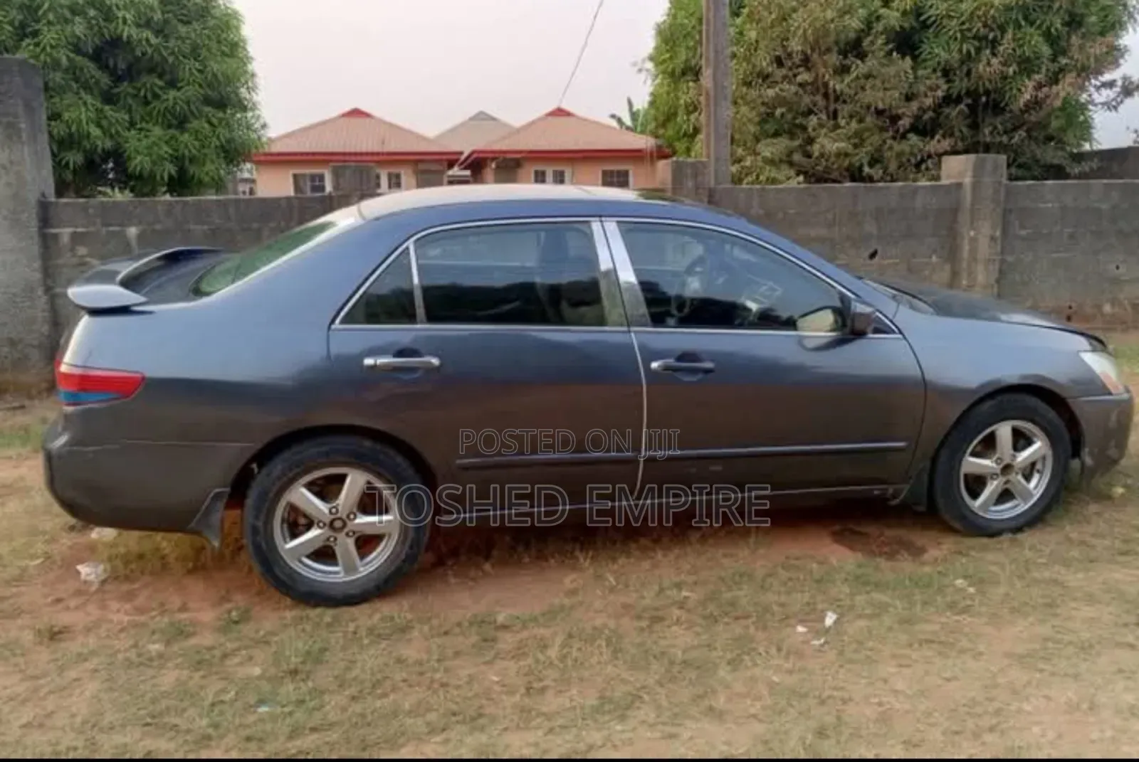 Honda Accord Sedan DX 2004 Gray